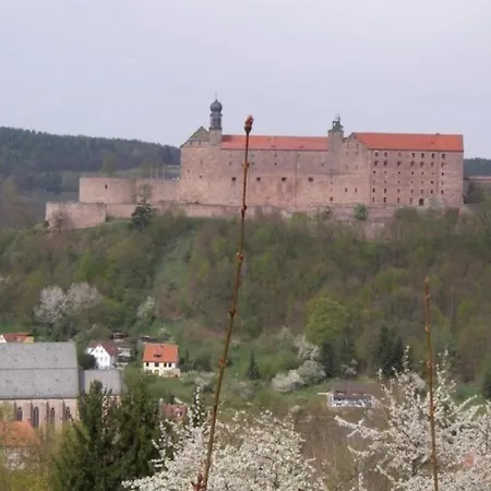 Tolles Ferienhaus In Mit Grill Und Garten * Presseck